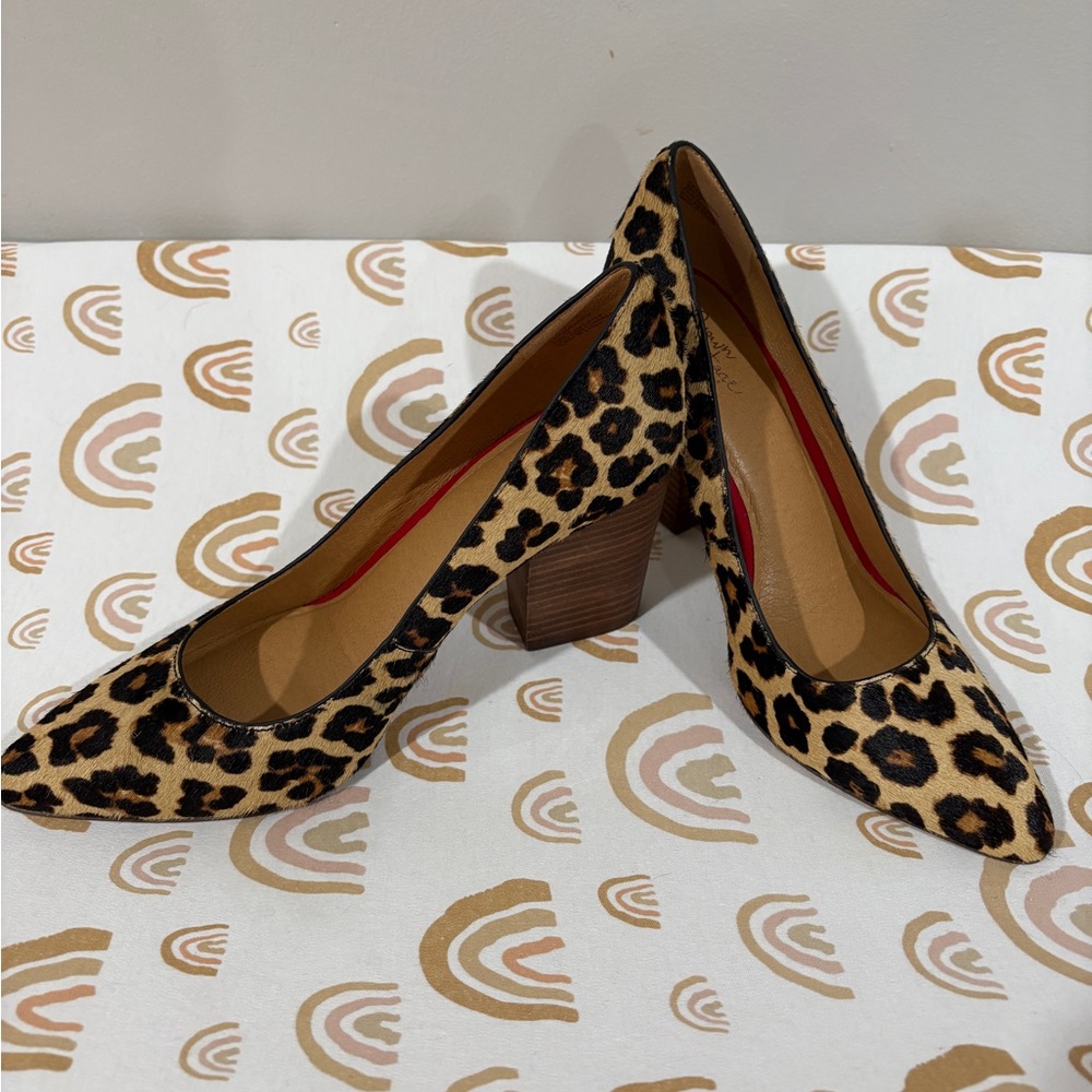 Crown Vintage Brown and Black Heels Leopard Print